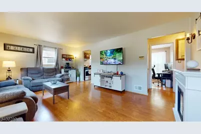 725 Loretta Ter, Plainfield, NJ 07062 - Photo 2