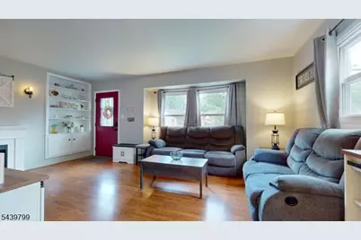 725 Loretta Ter, Plainfield, NJ 07062 - Photo 4