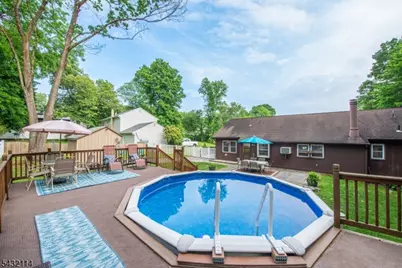 14 Stanley Pl, Mount Olive, NJ 07828 - Photo 4