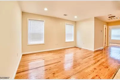 318 Ohio St #2L, Union Township, NJ 07083 - Photo 6