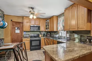 96-98 S 11th St, Newark, NJ 07107 - Photo 4