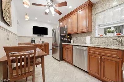 23 Madison St, Belleville, NJ 07109 - Photo 8