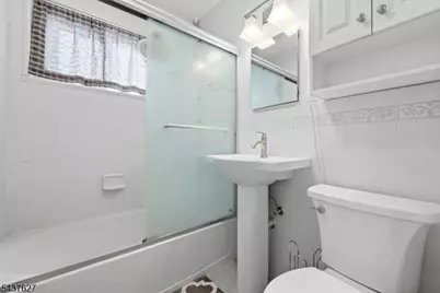 23 Madison St, Belleville, NJ 07109 - Photo 12