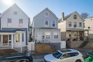 312 S Spring St, Elizabeth, NJ 07201 - Photo 1