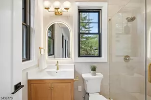 1 Clive Hills Rd, Millburn, NJ 07078 - Photo 20