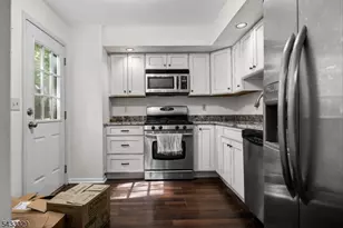 400 -47 E Randolph Ave, Mine Hill, NJ 07803 - Photo 8