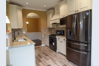 21 Haddenford Dr, Raritan Township, NJ 08822 - Photo 8