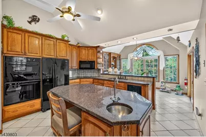 251 W Mountain Rd, Sparta Township, NJ 07871 - Photo 14