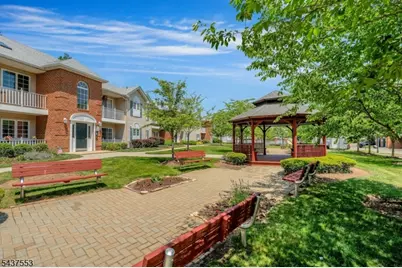 105 Roseland Ave #1601, Caldwell, NJ 07006 - Photo 6
