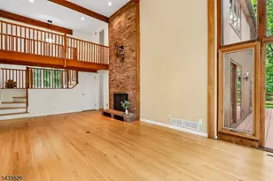 42 Pin Oak Rd, Montgomery Township, NJ 08558 - Photo 6
