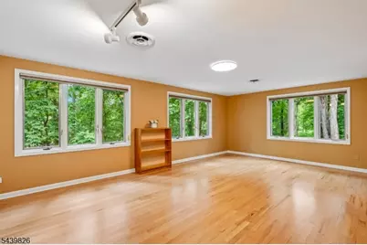 42 Pin Oak Rd, Montgomery Township, NJ 08558 - Photo 28