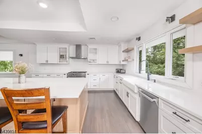 66 Robert St, North Haledon, NJ 07508 - Photo 8