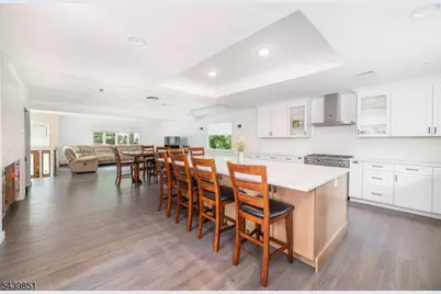 66 Robert St, North Haledon, NJ 07508 - Photo 6