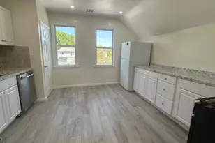 70 Chestnut St, Garfield, NJ 07026 - Photo 6