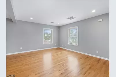 348 1st St Unit 2, Dunellen, NJ 08812 - Photo 2