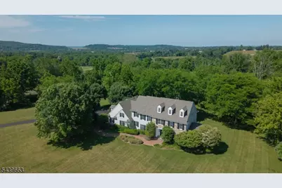 15 Ramsey Rd, Clinton Township, NJ 08833 - Photo 2