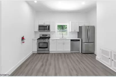 101 Garside St, Newark, NJ 07104 - Photo 8