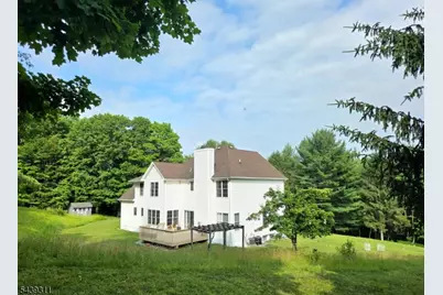 42 Stephens Mill Rd, Mount Olive, NJ 07840 - Photo 2