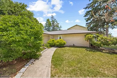 1 Ranch Ct, Saddle Brook Township, NJ 07663 - Photo 16