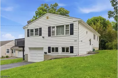 3 Summit Ave, Wharton, NJ 07885 - Photo 2