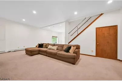 11 Hemlock Ln, Kinnelon, NJ 07405 - Photo 42