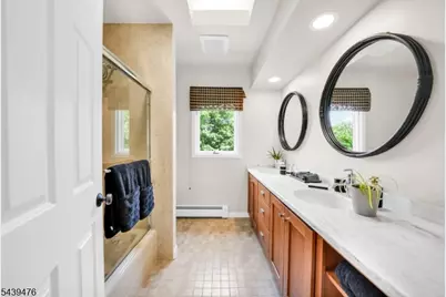 11 Hemlock Ln, Kinnelon, NJ 07405 - Photo 38