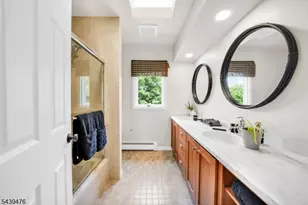 11 Hemlock Ln, Kinnelon, NJ 07405 - Photo 38