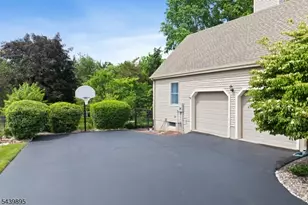 16 McIntire Dr, Hillsborough Township, NJ 08844 - Photo 38