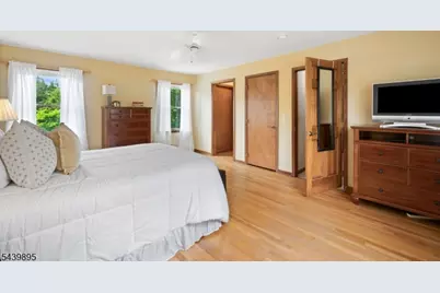 16 McIntire Dr, Hillsborough Township, NJ 08844 - Photo 28