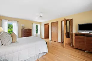 16 McIntire Dr, Hillsborough Township, NJ 08844 - Photo 28