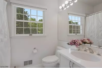 1 McKay Dr, Bridgewater, NJ 08807 - Photo 24