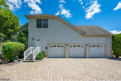 9 Ralph Dr, Fairfield, NJ 07004 - Photo 42