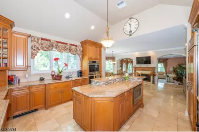 9 Ralph Dr, Fairfield, NJ 07004 - Photo 14