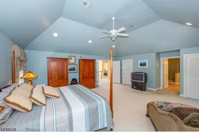 9 Ralph Dr, Fairfield, NJ 07004 - Photo 30