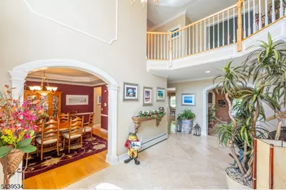 9 Ralph Dr, Fairfield, NJ 07004 - Photo 6