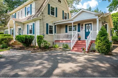 102 Michael St, Edison Twp., NJ 08820 - Photo 4