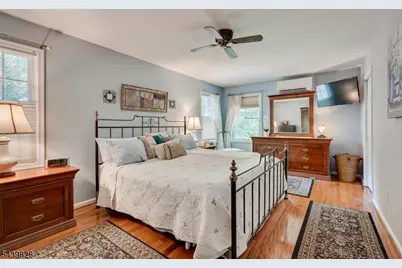 102 Michael St, Edison Twp., NJ 08820 - Photo 28