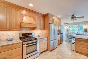 102 Michael St, Edison Twp., NJ 08820 - Photo 18