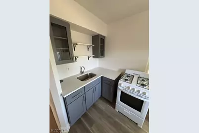 152 Belleville Ave #17, Bloomfield Twp., NJ 07003 - Photo 6