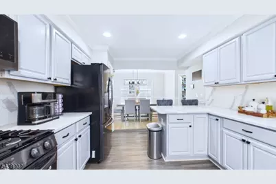 16 High St, Elizabeth, NJ 07202 - Photo 12