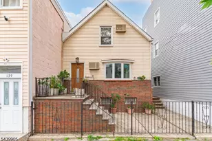 141 Walnut St, Newark, NJ 07105 - Photo 1