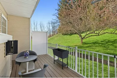 1028 Robin Ct, Green Brook Township, NJ 08812 - Photo 24