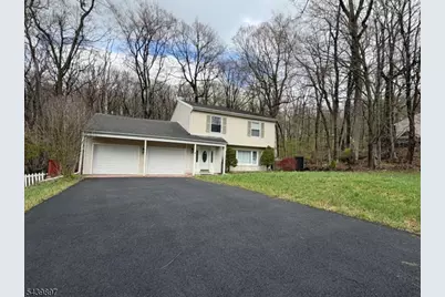 22 Karen Rd, Vernon, NJ 07422 - Photo 1