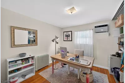 109 Carlson Pkwy, Cedar Grove, NJ 07009 - Photo 18