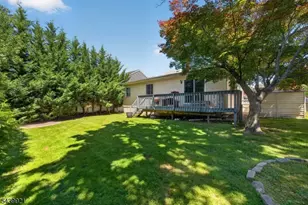 109 Carlson Pkwy, Cedar Grove, NJ 07009 - Photo 32