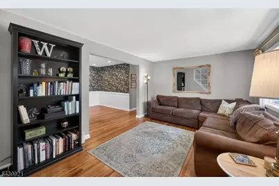 109 Carlson Pkwy, Cedar Grove, NJ 07009 - Photo 4