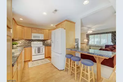 101 Idlewild Rd, Edison, NJ 08817 - Photo 16