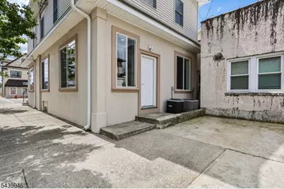 63 Union Blvd, Wallington, NJ 07057 - Photo 20
