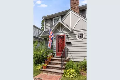 17 Madison St, Glen Ridge, NJ 07028 - Photo 2
