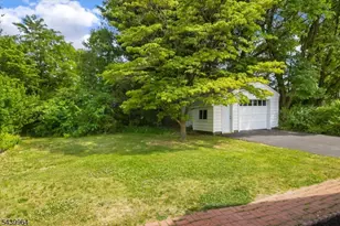 231 Milltown Rd, East Brunswick Township, NJ 08816 - Photo 18